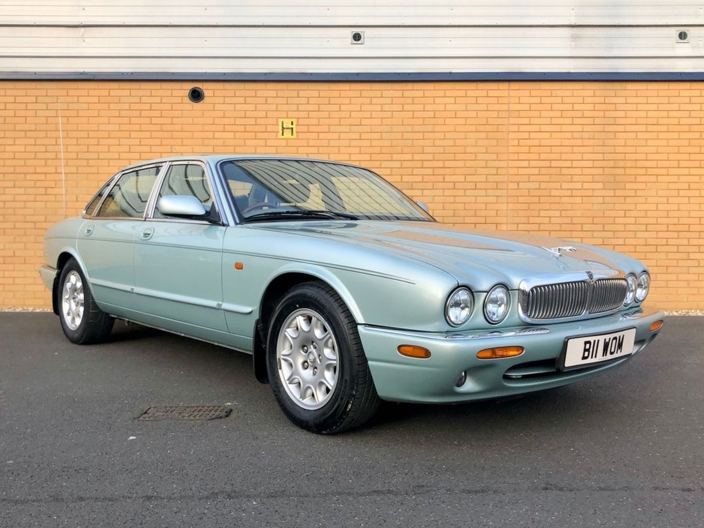 USED 1999 B JAGUAR XJ SOVEREIGN  // 4.0 V8 // SWB 4d // 290 BHP // Px swap 