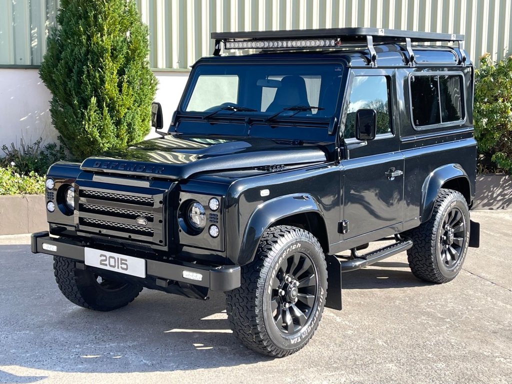 View our LAND ROVER DEFENDER