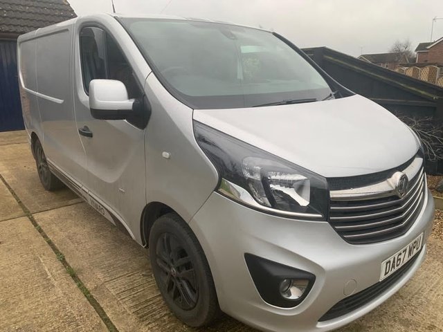 View our VAUXHALL VIVARO