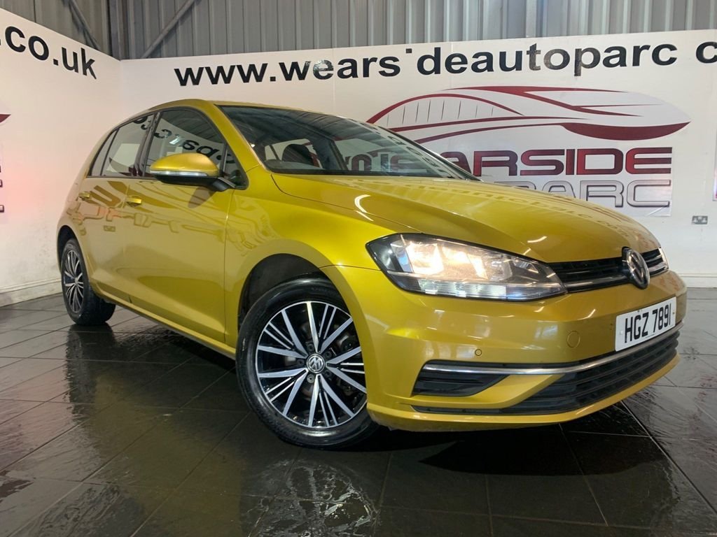 View our VOLKSWAGEN GOLF