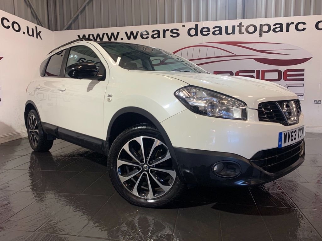 View our NISSAN QASHQAI