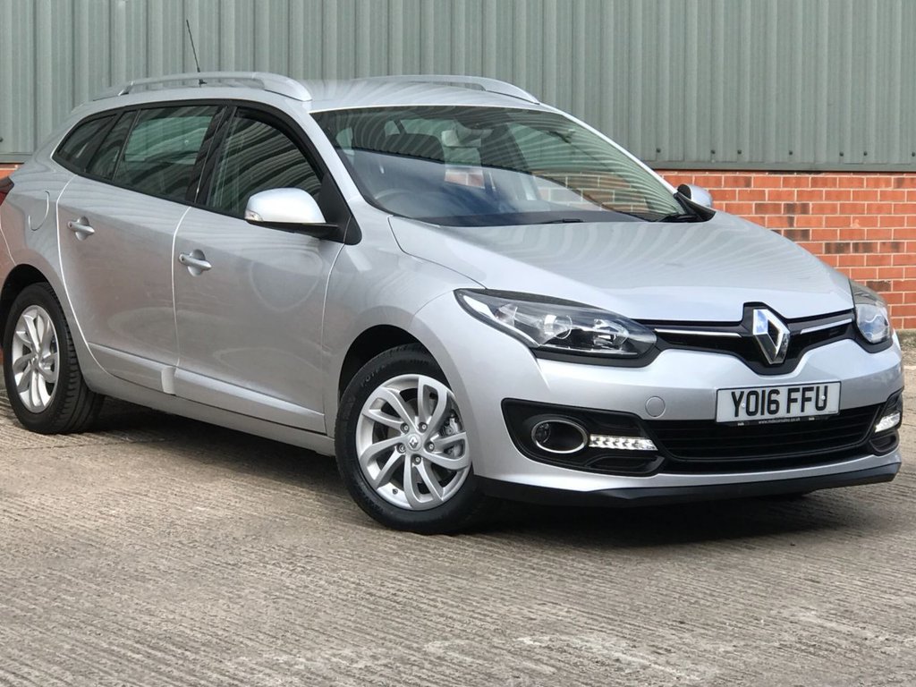 View our RENAULT MEGANE