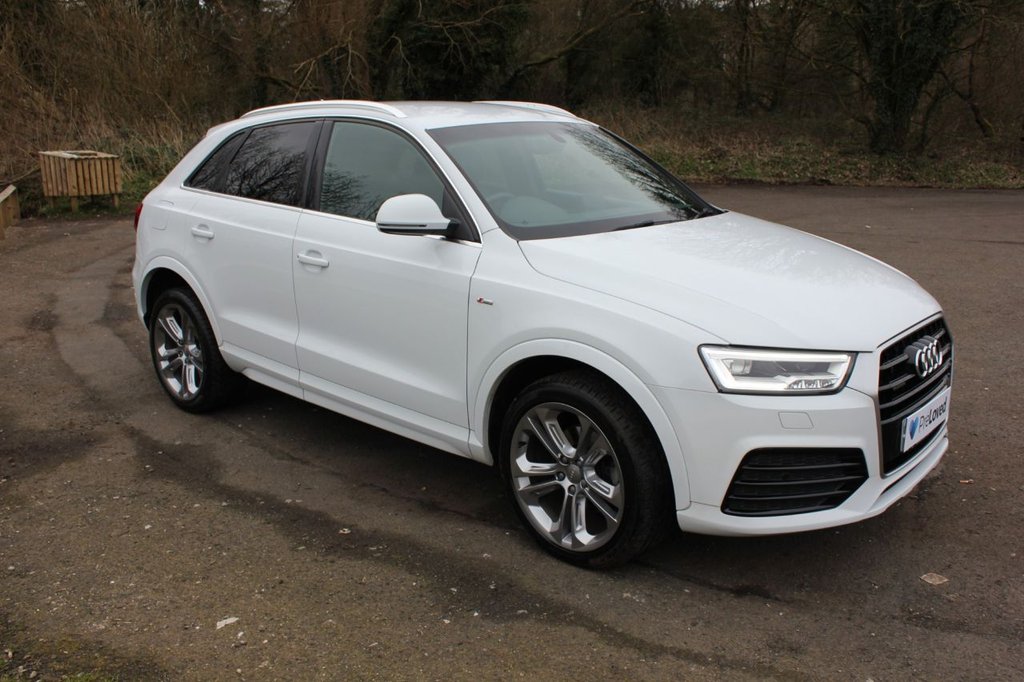 View our AUDI Q3