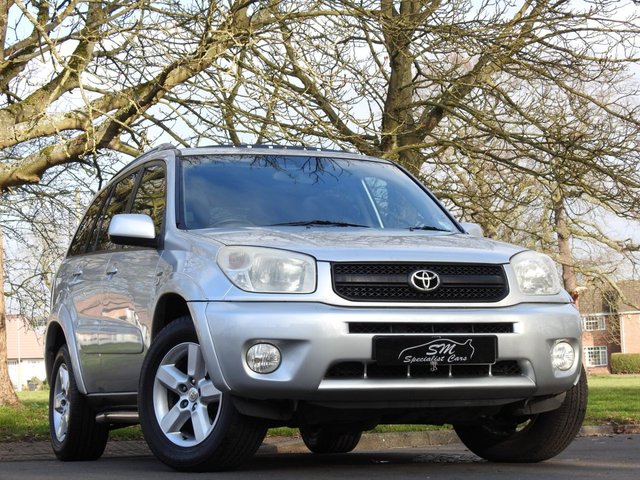 2004 04 Toyota Rav4 2.0 XT4 VVT-I 5d 147 BHP
