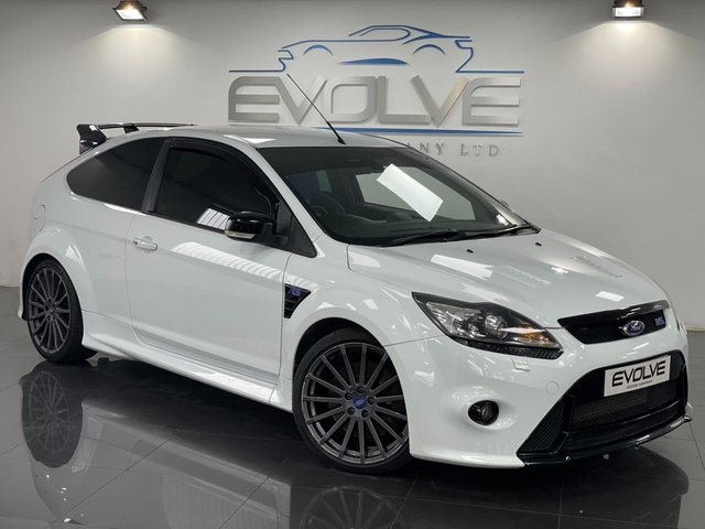2010 59 Ford Focus 2.5 RS 3d 300 BHP