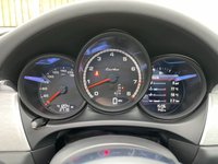 USED 2015 15 PORSCHE MACAN 3.6 TURBO PDK 5d 400 BHP 