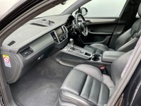 USED 2015 15 PORSCHE MACAN 3.6 TURBO PDK 5d 400 BHP 