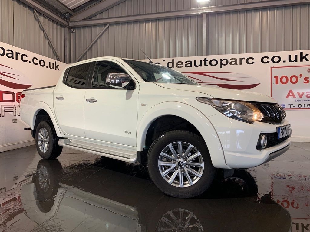 View our MITSUBISHI L200