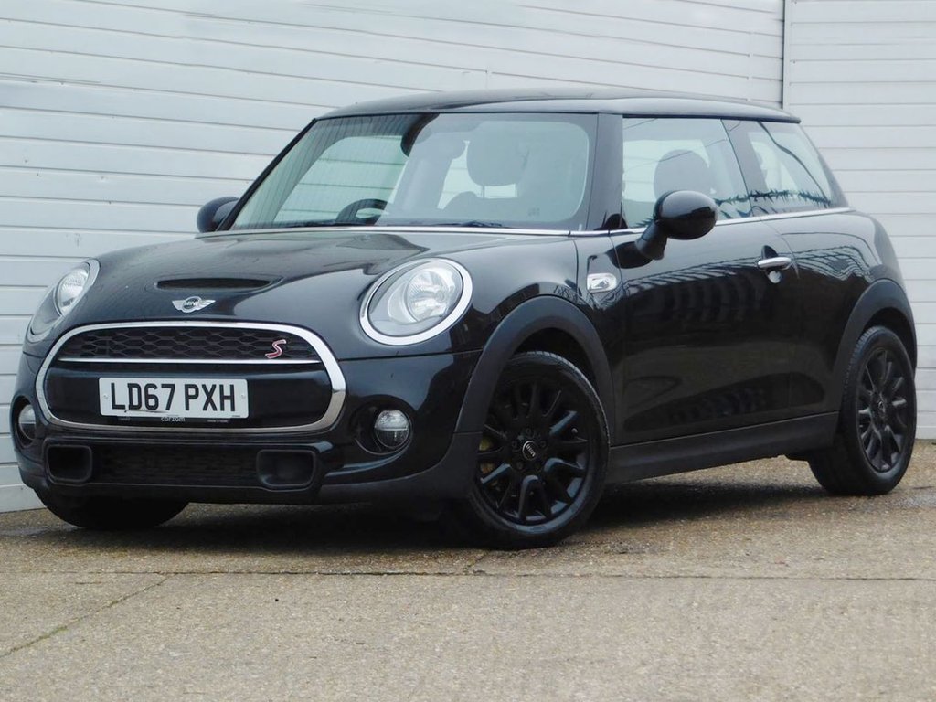 View our MINI HATCH COOPER