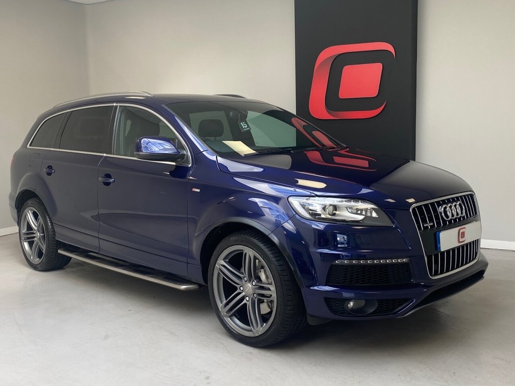 View our AUDI Q7