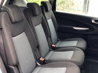 USED 2010 10 FORD S-MAX 2.0 ZETEC 5d 143 BHP 