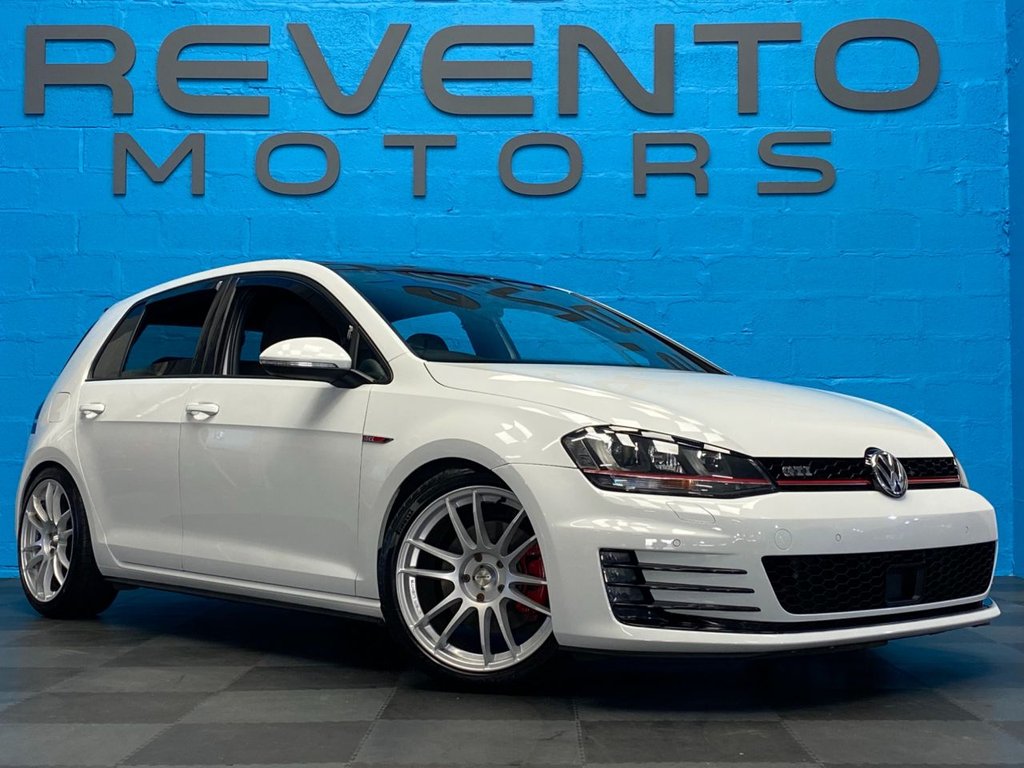 View our VOLKSWAGEN GOLF