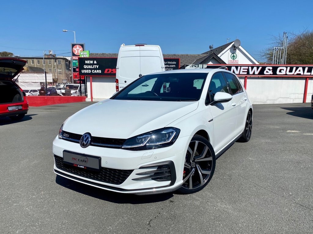 USED 2017 17 VOLKSWAGEN GOLF 2.0 GTD TDI 5d 182 BHP VIRTUAL DASH