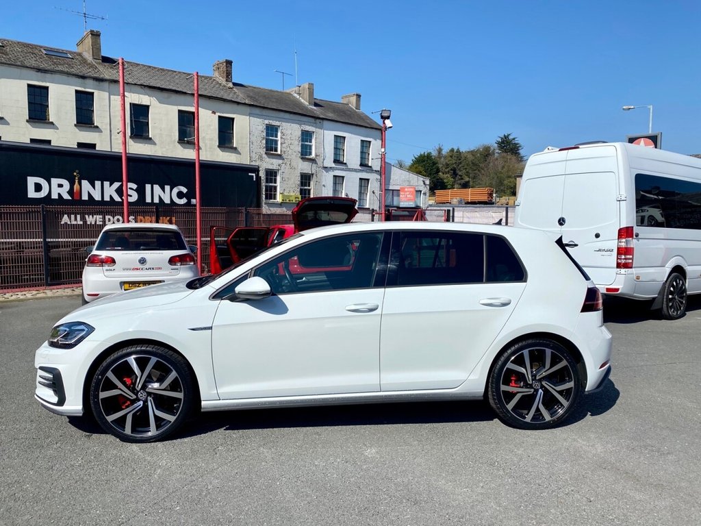 USED 2017 17 VOLKSWAGEN GOLF 2.0 GTD TDI 5d 182 BHP VIRTUAL DASH