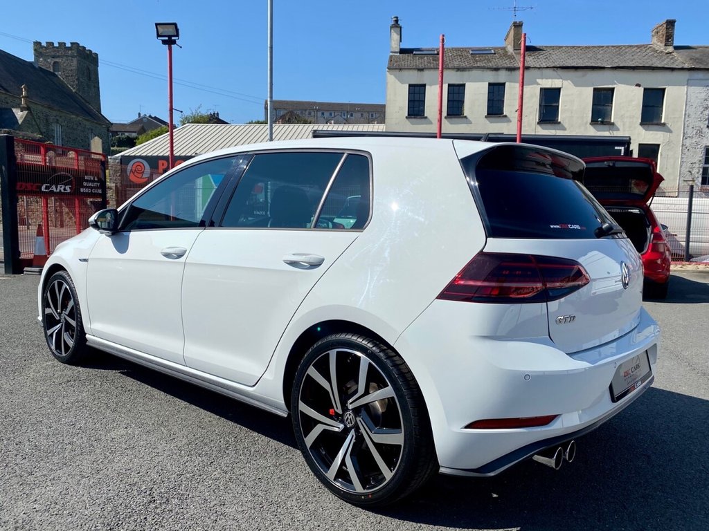 USED 2017 17 VOLKSWAGEN GOLF 2.0 GTD TDI 5d 182 BHP VIRTUAL DASH