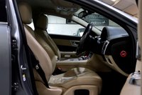 USED 2014 64 JAGUAR XF 2.2 D LUXURY 4d 163 BHP 