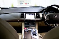 USED 2014 64 JAGUAR XF 2.2 D LUXURY 4d 163 BHP 