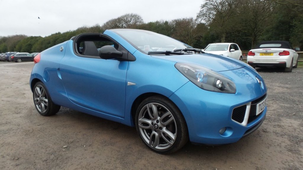 View our RENAULT WIND ROADSTER