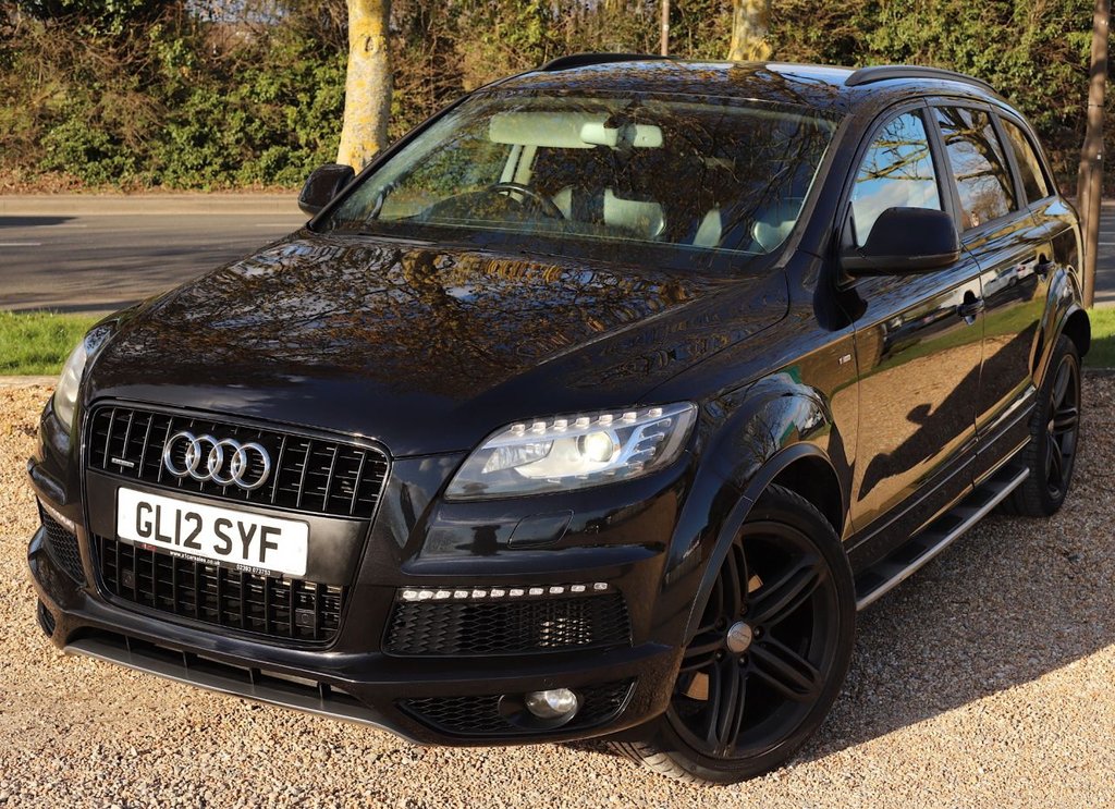 View our AUDI Q7