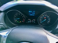 USED 2011 61 FORD FOCUS 1.6 ZETEC 5d AUTO 124 BHP ONLY 23,500 MILES// 1 LADY OWNER SINCE 2013/BLUETOOTH/DAB/CRUISE CONTROL 124 BHP ONLY 23,500 MILES// 1 LADY OWNER SINCE 2013/BLUETOOTH/DAB/CRUISE CONTROL