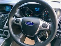 USED 2011 61 FORD FOCUS 1.6 ZETEC 5d AUTO 124 BHP ONLY 23,500 MILES// 1 LADY OWNER SINCE 2013/BLUETOOTH/DAB/CRUISE CONTROL 124 BHP ONLY 23,500 MILES// 1 LADY OWNER SINCE 2013/BLUETOOTH/DAB/CRUISE CONTROL