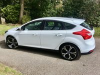USED 2011 61 FORD FOCUS 1.6 ZETEC 5d AUTO 124 BHP ONLY 23,500 MILES// 1 LADY OWNER SINCE 2013/BLUETOOTH/DAB/CRUISE CONTROL 124 BHP ONLY 23,500 MILES// 1 LADY OWNER SINCE 2013/BLUETOOTH/DAB/CRUISE CONTROL