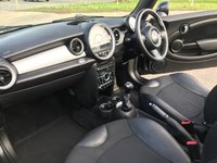 USED 2011 61 MINI CONVERTIBLE 1.6 COOPER 2d 122 BHP Great Value Low Mileage Mini Convertible With Full Service History !!