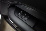 USED 2017 17 LAND ROVER DISCOVERY 3.0 TD6 FIRST EDITION 5d AUTO 255 BHP REAR SEAT ENTERTAINMENT + SAT NAV