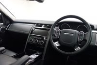 USED 2017 17 LAND ROVER DISCOVERY 3.0 TD6 FIRST EDITION 5d AUTO 255 BHP REAR SEAT ENTERTAINMENT + SAT NAV