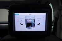 USED 2017 17 LAND ROVER DISCOVERY 3.0 TD6 FIRST EDITION 5d AUTO 255 BHP REAR SEAT ENTERTAINMENT + SAT NAV