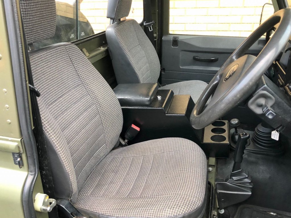 USED 1995 M LAND ROVER DEFENDER 90 // 300TDI // 2.5 HT 107 BHP // Pick Up // Export // Px swap 