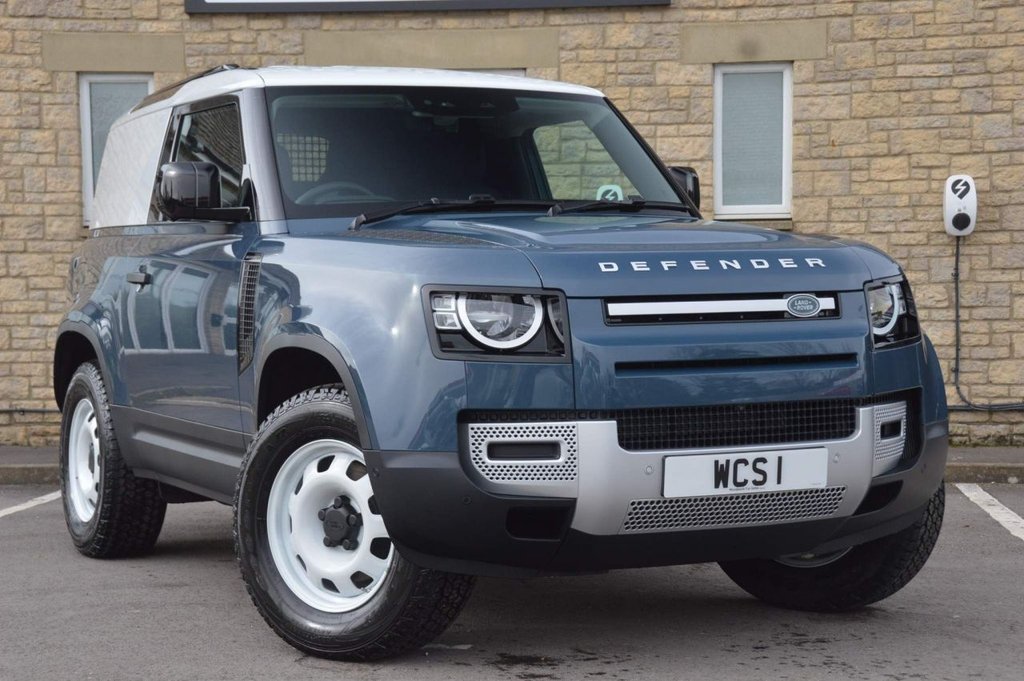 View our LAND ROVER DEFENDER