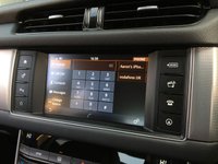 USED 2018 67 JAGUAR XF 2.0 D PRESTIGE 4d 177 BHP 