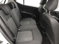 USED 2012 12 HYUNDAI I10 1.2 ACTIVE AUTOMATIC 5 DOOR Economical Small Automatic with Air Conditioning