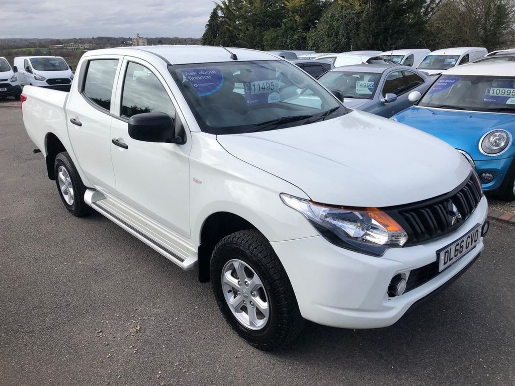 View our MITSUBISHI L200