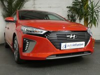 USED 2017 67 HYUNDAI IONIQ 1.6 PREMIUM SE 5d SAT NAV LEATHER HEATED SEATS