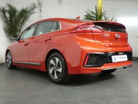 USED 2017 67 HYUNDAI IONIQ 1.6 PREMIUM SE 5d SAT NAV LEATHER HEATED SEATS