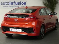USED 2017 67 HYUNDAI IONIQ 1.6 PREMIUM SE 5d SAT NAV LEATHER HEATED SEATS