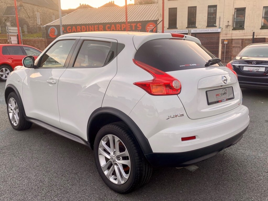 USED 2012 12 NISSAN JUKE 1.5 ACENTA PREMIUM DCI 5d 110 BHP FANTASTIC SPEC AND LOW MILES!