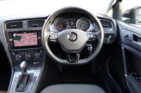 USED 2018 67 VOLKSWAGEN GOLF 1.4 SE NAVIGATION TSI BLUEMOTION TECHNOLOGY DSG 5d 124 BHP 