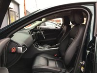 USED 2016 65 JAGUAR XE 2.0 PRESTIGE 4d 161 BHP 