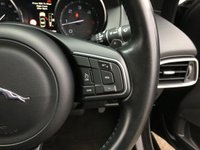 USED 2016 65 JAGUAR XE 2.0 PRESTIGE 4d 161 BHP 