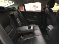 USED 2016 65 JAGUAR XE 2.0 PRESTIGE 4d 161 BHP 