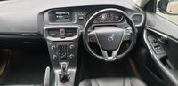 USED 2014 14 VOLVO V40 1.6 D2 CROSS COUNTRY LUX 5d 113 BHP 