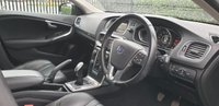 USED 2014 14 VOLVO V40 1.6 D2 CROSS COUNTRY LUX 5d 113 BHP 