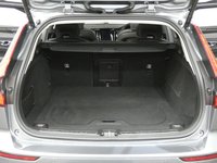 USED 2020 20 VOLVO V60 2.0 T5 INSCRIPTION PLUS 5d 246 BHP XENIUM WINTER CONVENIENCE PACK MASSIVE SPEC SEE AD