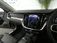 USED 2020 20 VOLVO V60 2.0 T5 INSCRIPTION PLUS 5d 246 BHP XENIUM WINTER CONVENIENCE PACK MASSIVE SPEC SEE AD