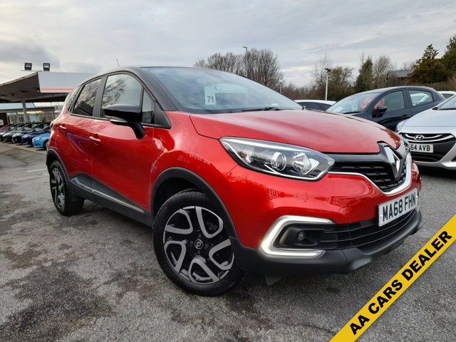 View our RENAULT CAPTUR