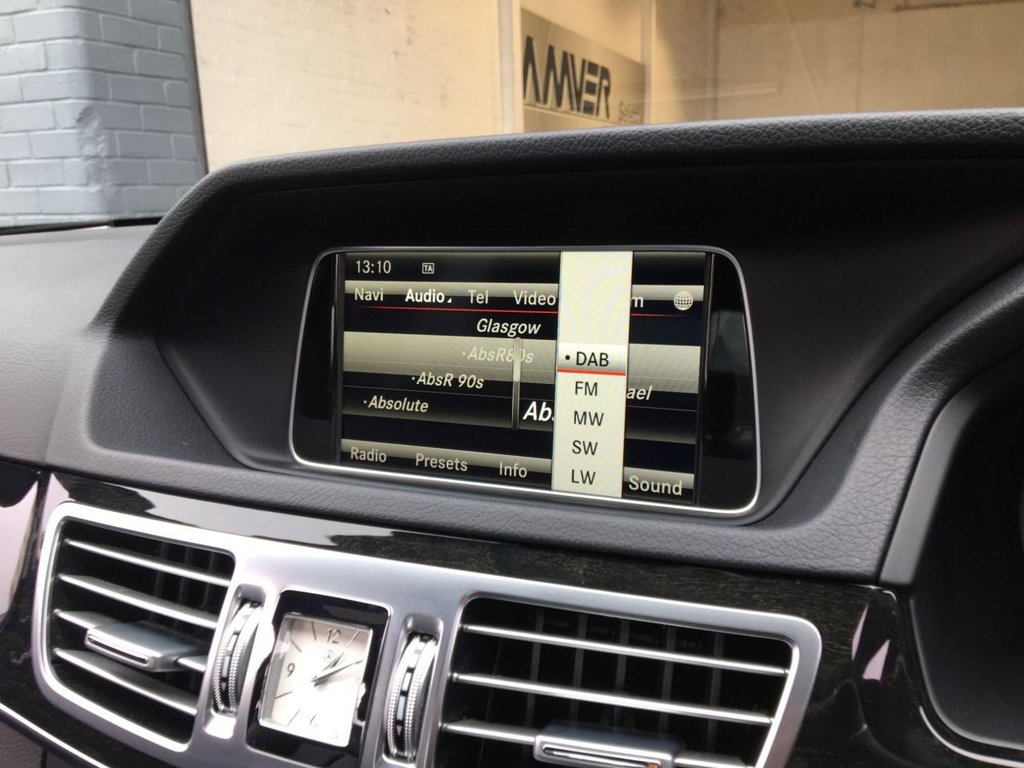 USED 2013 13 MERCEDES-BENZ E-CLASS 2.1 E220 CDI SE 4d 168 BHP 