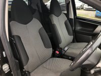 USED 2013 13 TOYOTA AYGO 1.0 VVT-I FIRE AC 5d 67 BHP &pound;0 Road Tax + 65MPG - Full Service History